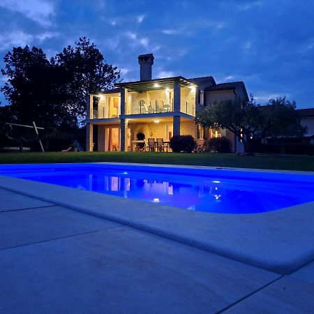Apartments Villa Sotlar With Pool Умаг Экстерьер фото