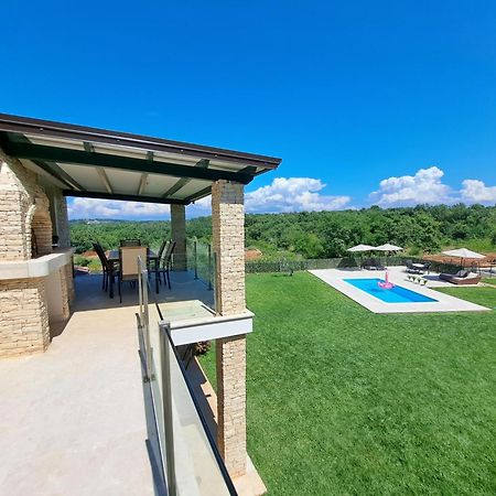 Apartments Villa Sotlar With Pool Умаг Экстерьер фото