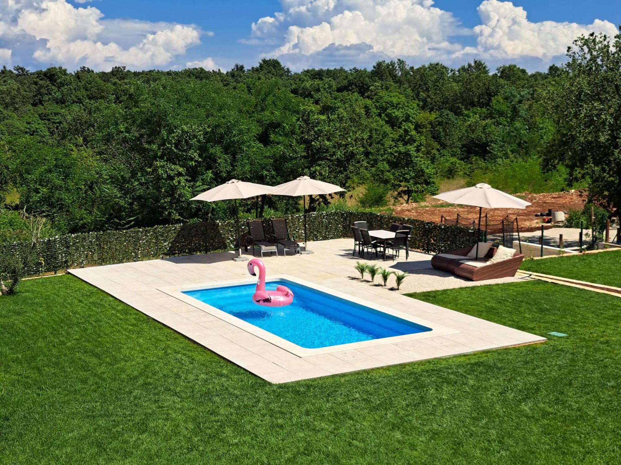 Apartments Villa Sotlar With Pool Умаг Экстерьер фото